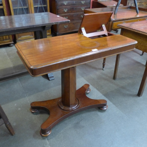 107 - A Regency mahogany metamorphic reading table