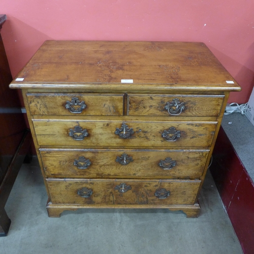 89 - A Titchmarsh & Goodwin Ipswich oak bachelor's chest of drawers