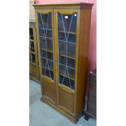 95 - An early 20th Century mahogany two door bookcase