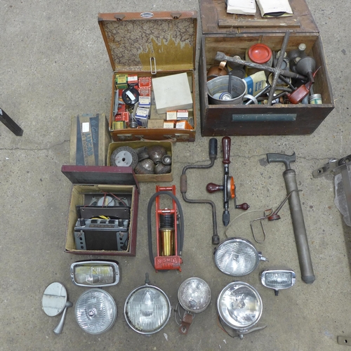 2016 - A quantity of assorted car parts including lights, oil cans, bulbs, grease gun, wire brushes and ass... 