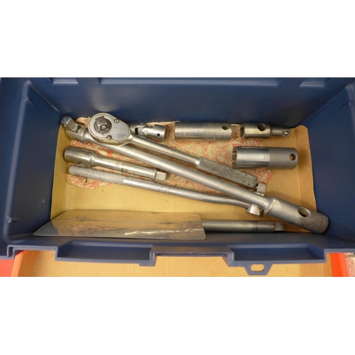 2047 - A Brittool socket set in metal case with toolbox of ratchet bars