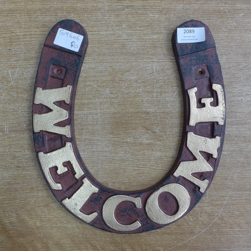 2089 - A horseshoe welcome plaque * this lot is subject to VAT