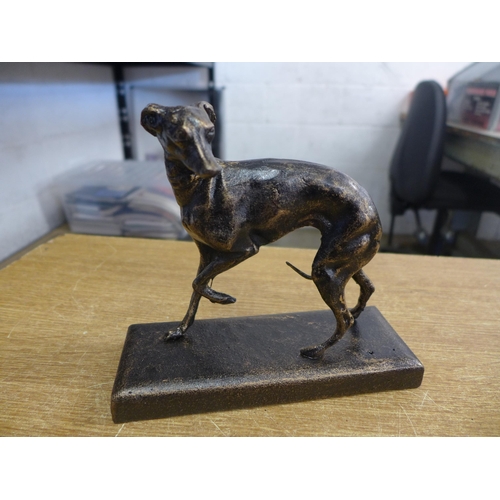 2095 - Retriever and greyhound figures * this lot is subject to VAT