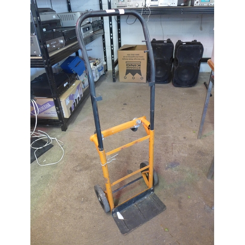 2191 - A Black and Decker multifunction sack trolley