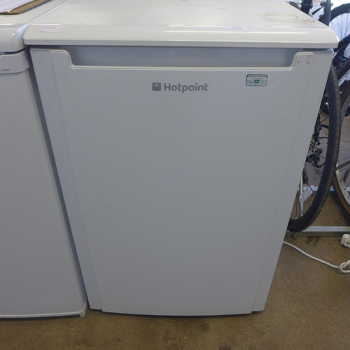 2249 - A Hotpoint undercounter freezer