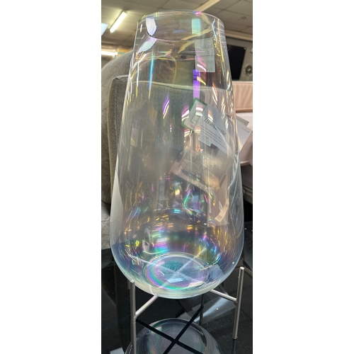 1353A - A rainbow tint modern vase