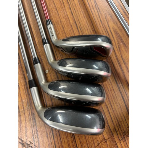 2264 - A Titleist golf bag with a set of Taylor Made Aero Burners graphite shaft irons (6,7,8,9,pw,sw) ping... 