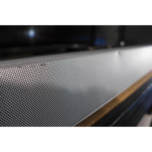 3002 - Philips Bluetooth Soundbar & Subwoofer - No Remote (model:- HTL3325/10), original RRP £166.66 + VAT ... 