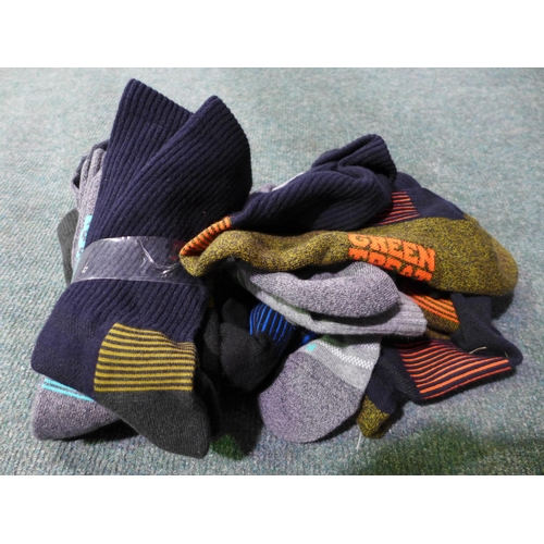 3042 - Quantity of men's multicoloured Green Treat socks, mixed size. *This lot is subject to VAT