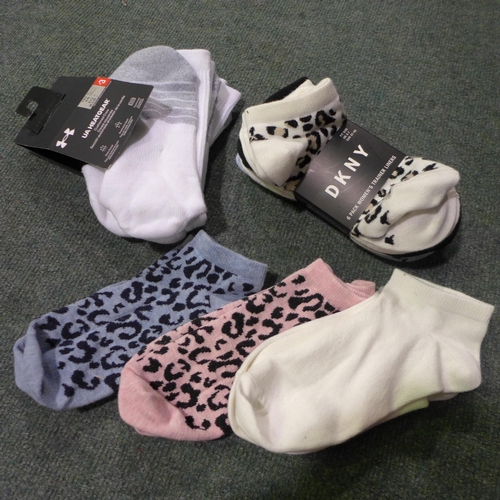 3044 - Assorted women's DKNY and Under Armour socks. *This lot is subject to VAT