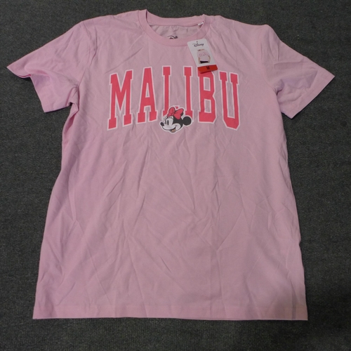 3048 - Quantity of women's pink Disney T-shirts, various sizes.*This lot is subject to VAT