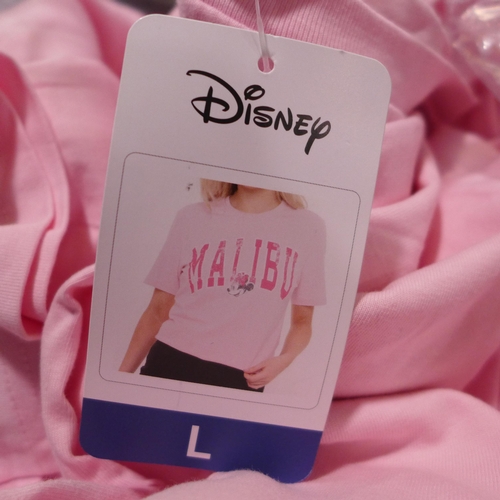 3048 - Quantity of women's pink Disney T-shirts, various sizes.*This lot is subject to VAT