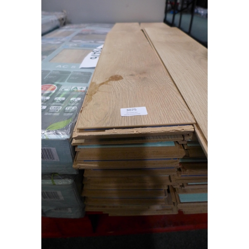 3075 - Quantity of loose Laminate Flooring (Oslo Light Oak) (307-42) * This lot is subject to VAT