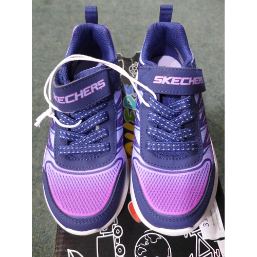 3198 - Kid's purple Skechers trainers, UK size 11,*This lot is subject to VAT