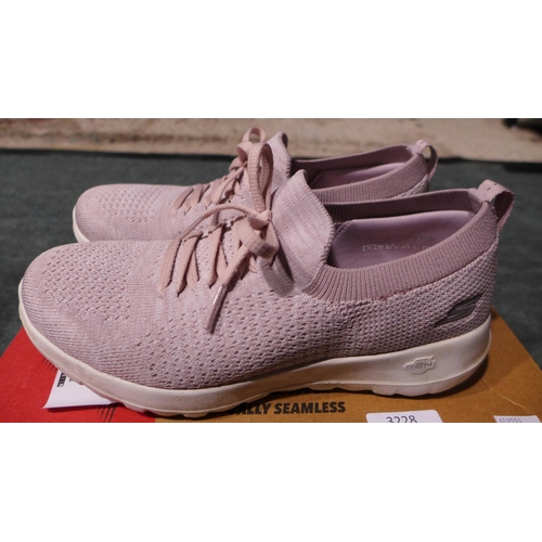 3228 - Women's pink Skechers trainers, UK size 4. *This lot is subject to VAT