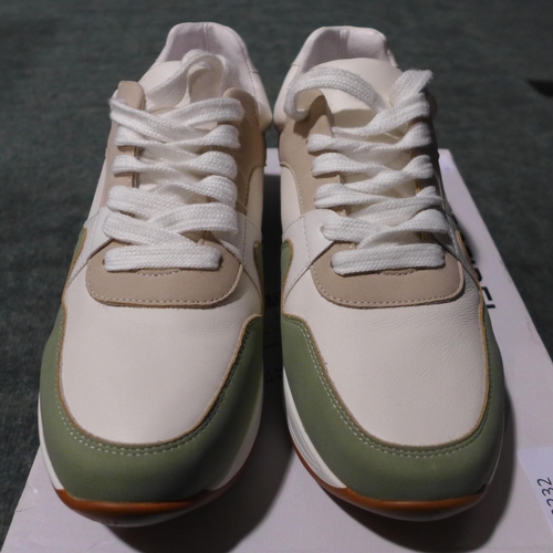 3232 - Women's Josef Seibel trainers, UK size 4. *This lot is subject to VAT