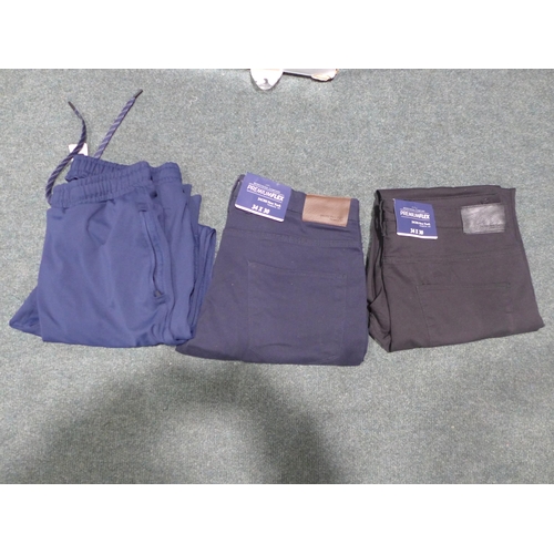 3286 - Assorted men's jeans and trousers, mixed sizes, styles and colours. *This lot is subject to VAT