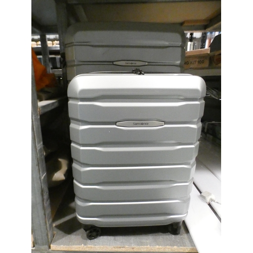 3296 - Samsonite Tech 3 Hardside Two Piece Silver Luggage Cases (Damaged) original RRP £134.99 + VAT (307-5... 