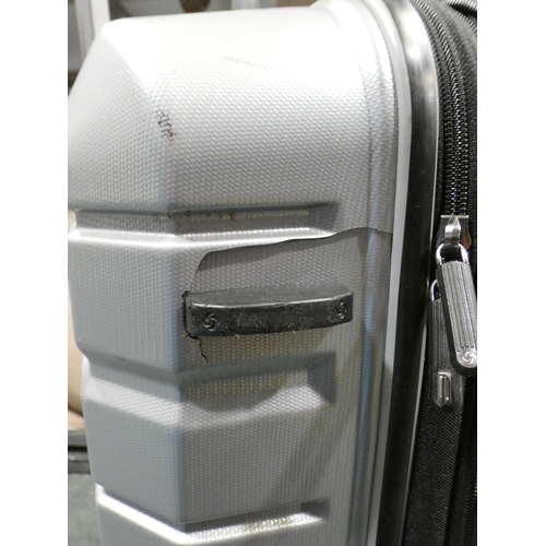 3296 - Samsonite Tech 3 Hardside Two Piece Silver Luggage Cases (Damaged) original RRP £134.99 + VAT (307-5... 