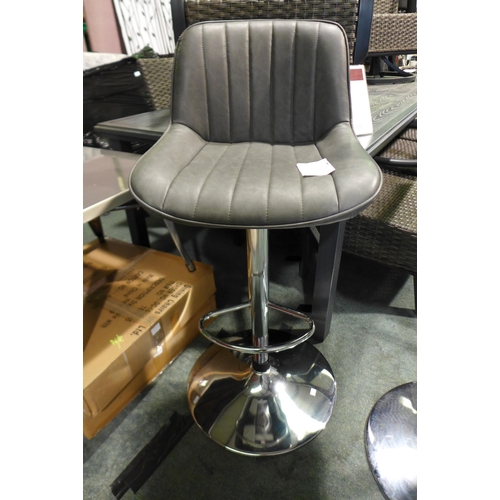 3400 - Two Bayside Grey Gas-Lift Bar Stools (Damaged) (307-271,272) * This lot is subject to VAT