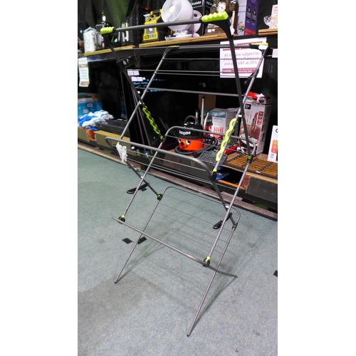 3415 - Minky Ergo Three Tier Airer (307-220) * This lot is subject to VAT