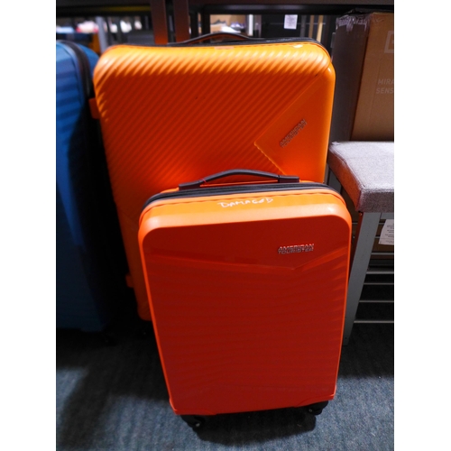 3423 - Two American Tourister Orange Suitcases (79cm and 55cm)  (307-59,68) * This lot is subject to VAT