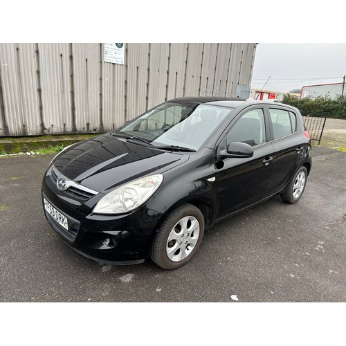 2386 - Hyundai I20 Comfort 5 door hatchback 2009 YF59 ORK 1396cc MOT June 24 -  Mileage 123355 - On view Fr... 