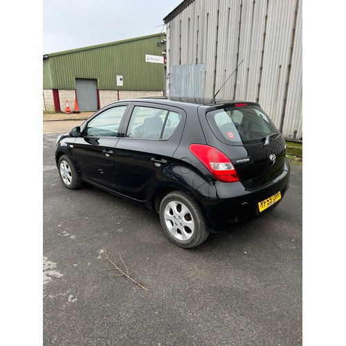 2386 - Hyundai I20 Comfort 5 door hatchback 2009 YF59 ORK 1396cc MOT June 24 -  Mileage 123355 - On view Fr... 