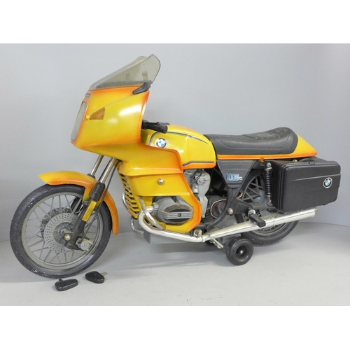 1298 - A Paya BMW R100RS motorbike, boxed