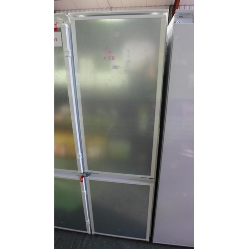 3116 - Zanussi 70/30 Fridge Freezer - Low Frost (H1772xW546xD549) (Model No: ZNFN18ES3) original RRP £557.5... 