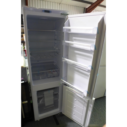 3124 - Zanussi 70/30 Fridge Freezer - Model: FW872 Low Frost (H1772xW546xD549), original RRP £557.50 inc. V... 