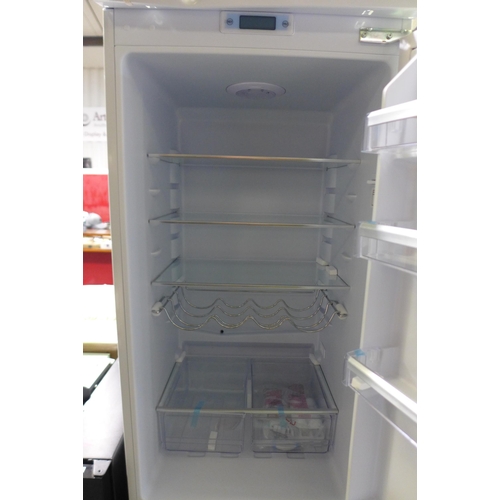 3124 - Zanussi 70/30 Fridge Freezer - Model: FW872 Low Frost (H1772xW546xD549), original RRP £557.50 inc. V... 