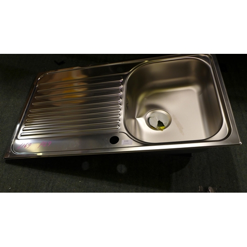 3140 - Metal Sink with Drainer (Dinted) (416-169) * This lot is subject to VAT