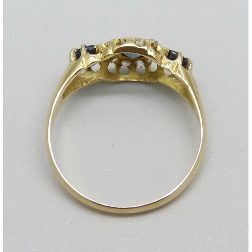 1009 - An 18ct gold, sapphire and diamond ring, Chester 1912, 2.2g, N