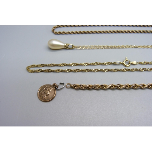 1046 - Three 9ct gold chains, a 9ct gold bracelet and a 9ct gold St. Christopher charm, 13g