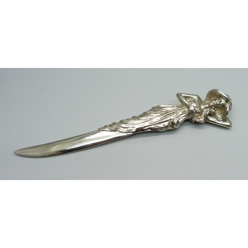 1071 - An Art Nouveau style paper knife, 15cm