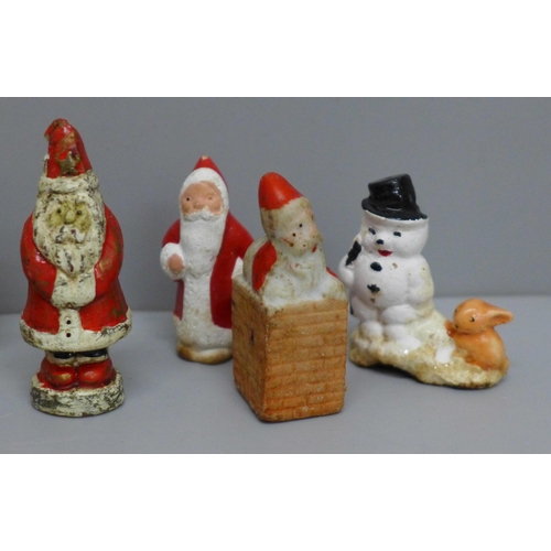 640 - Sixteen vintage Christmas cake decorations