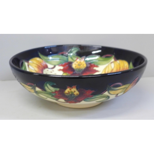 656 - A Moorcroft bowl, Anna Lily by Nicola Slaney, 26cm