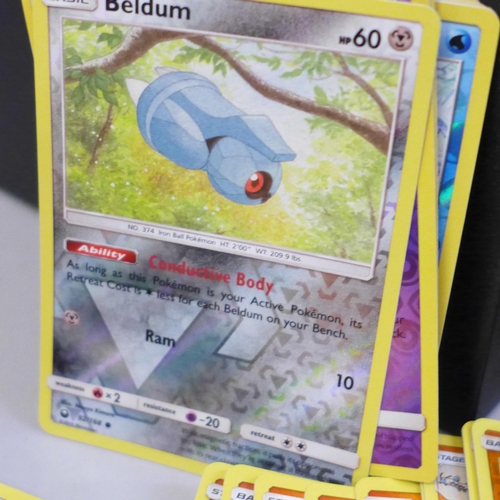 662 - 230 Reverse Holographic Pokemon cards