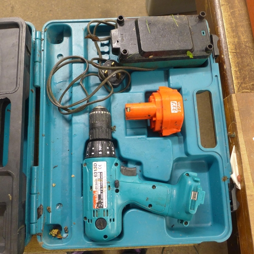 2029 - A Makita drill, a Nutool drill and a PBX rip saw