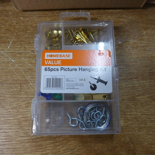 2062 - Homebase picture hanging kits