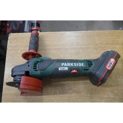 2081 - A Parkside cordless angel grinder and Ferrex hedge cutter and a transformer - transformer failed ele... 