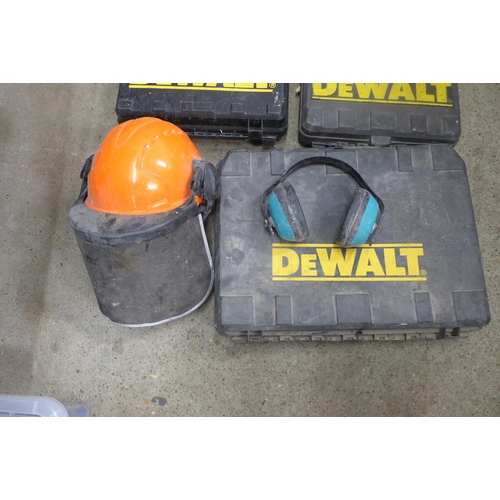 2094 - 5 DeWalt tool cases, a DeWalt radio and a JSP chainsaw safety helmet