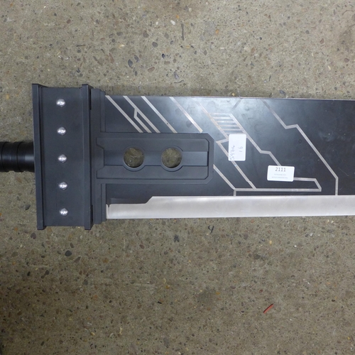 2111 - A decorative unofficial replica Cloud Final Fantasy 7 Mortal Sword (140 Cm.)