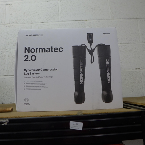 2137 - A Hyperice Normatec 20 Dynamic Air Compression System - boxed