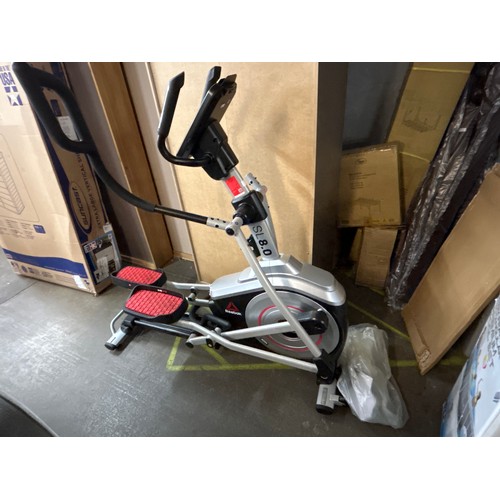 1509 - Reebok Sl8 Ellipitical Cross Trainer, original RRP £708.32 + VAT (4190-34) * This lot is subject to ... 