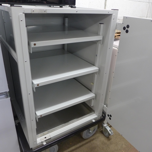 2277 - A lockable storage trolley