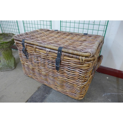 263 - A wicker basket