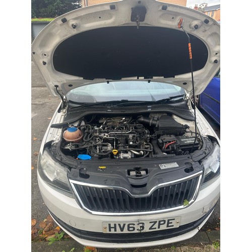 2551 - Skoda Rapid E TDI 2013 5 door hatchback HV63 ZPE 1598cc Diesel -MOT 24.10.24 *** Note Category S Ins... 