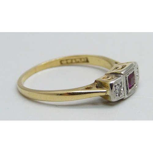 1058 - An Art Deco 18ct gold, platinum, diamond and ruby ring, 2.3g, L